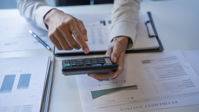 What Is Data Analysis in Research? Techniques, Examples, and Real-World Uses
