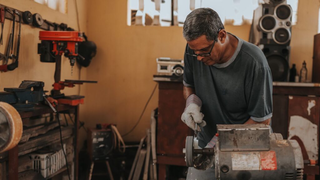 Bench Grinder Safety Essentials for Workers