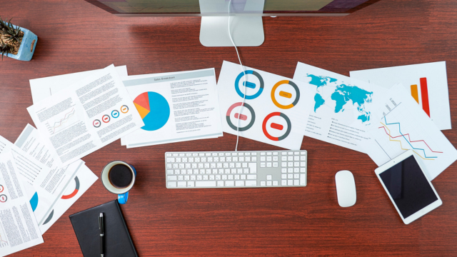 Google Data Studio Explained: Learn Looker Studio, Data Visualization and Reporting