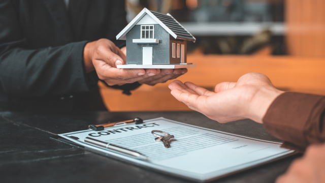 Conveyancing and Property Law: A Complete Guide to Buying and Selling Property
